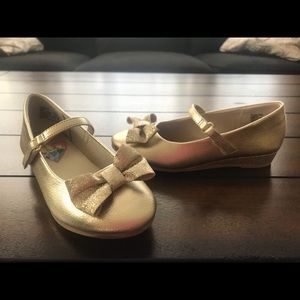 Gold girls size 11 Disney princess shoes